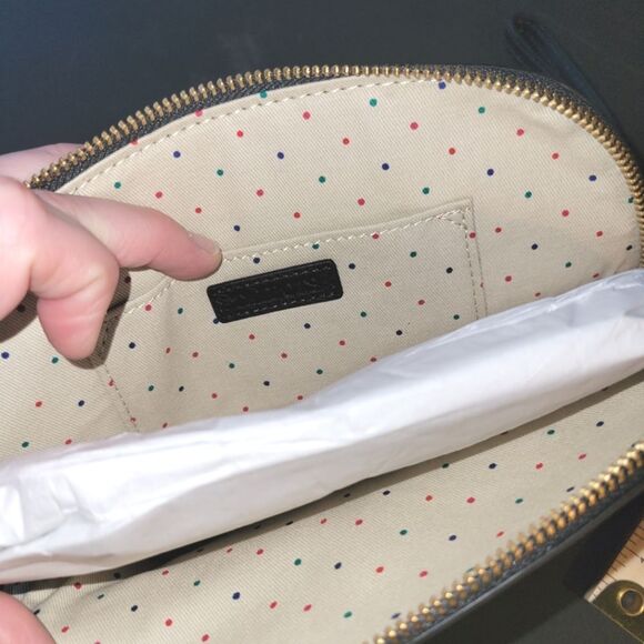 New Talbots Black Pebbled Leather Wristlet Purse - Picture 8 of 10